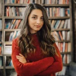 Priya Sharma - Digital Marketing Specialist earning ₹70K