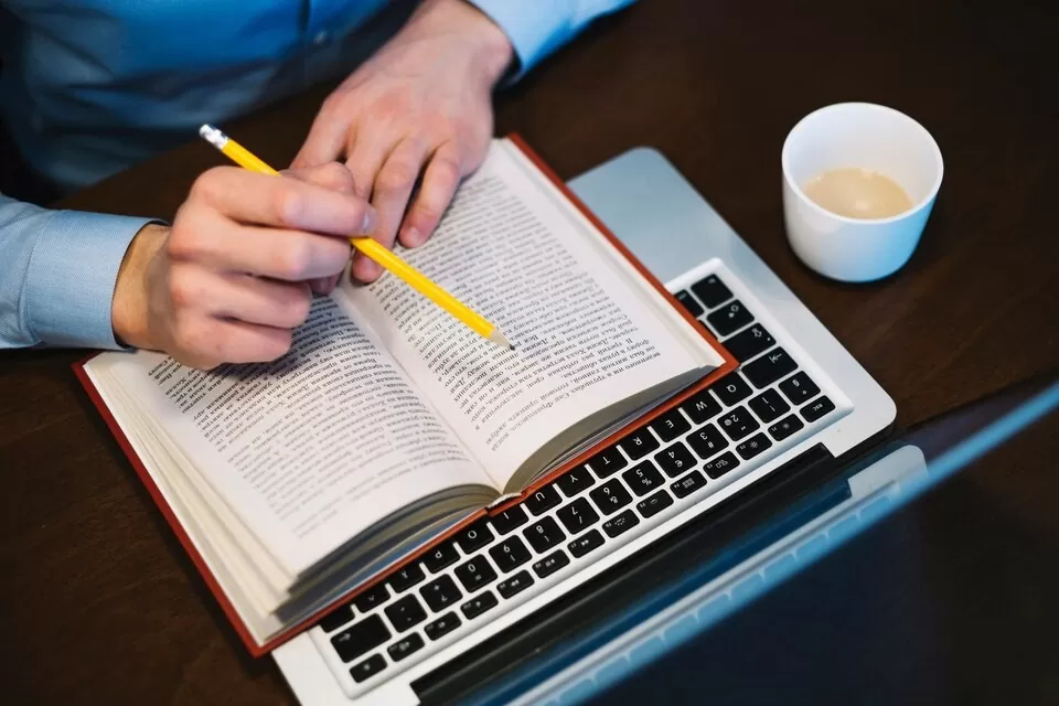 How to Write a Strong Introduction